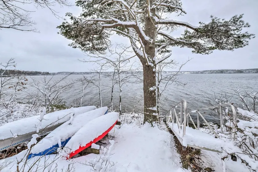 Cozy Waterfront Cottage on Montsweag Bay! - Image 1