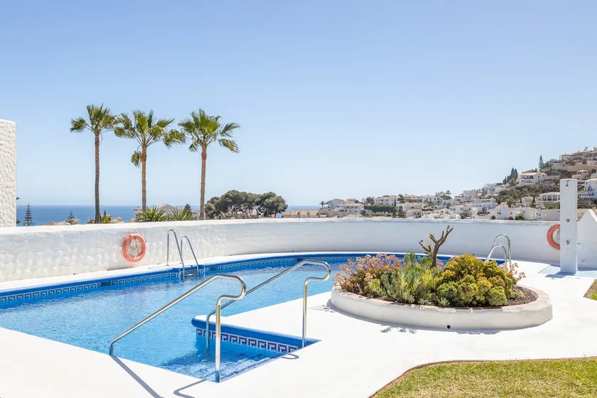 Villa 'Casablanca 23' près de la plage, avec vue sur mer, piscine partagée et Wi-Fi. - Image 1