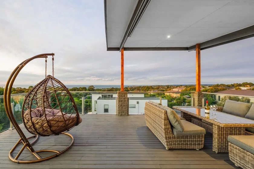Blissful Sunhill | Pool & Bay Views - Image 1