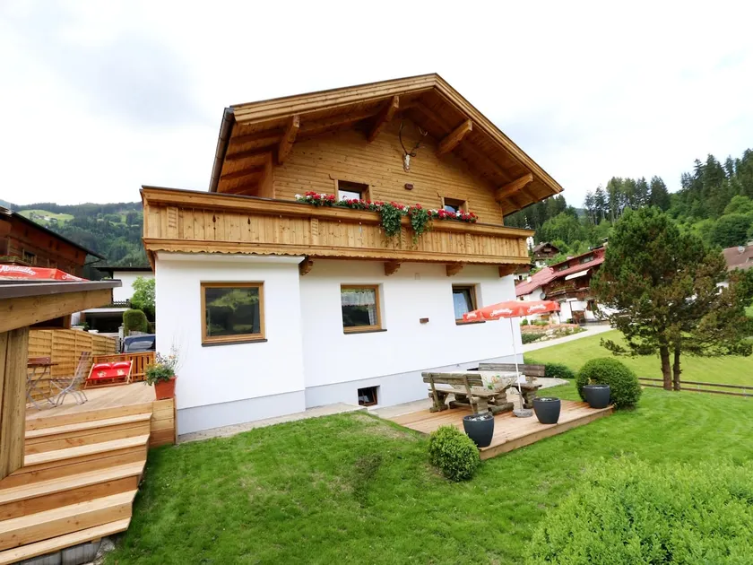 Chalet in Fügen near Spieljoch Ski Lift - Image 1