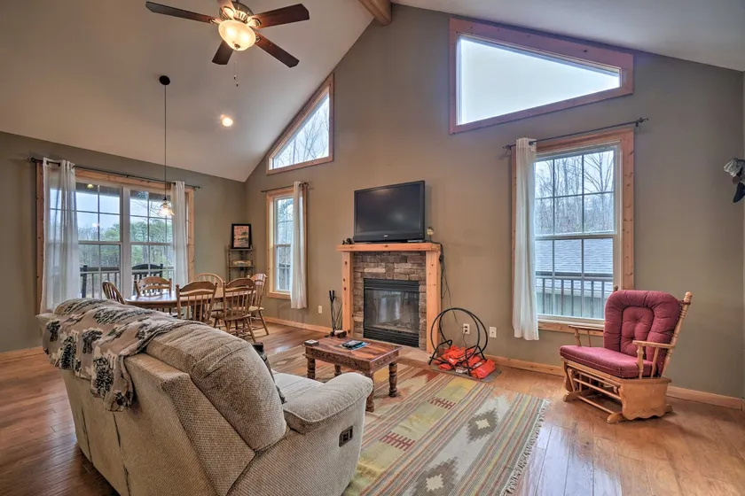 Sevierville Cabin w/ Lake Views & Wraparound Porch - Image 1