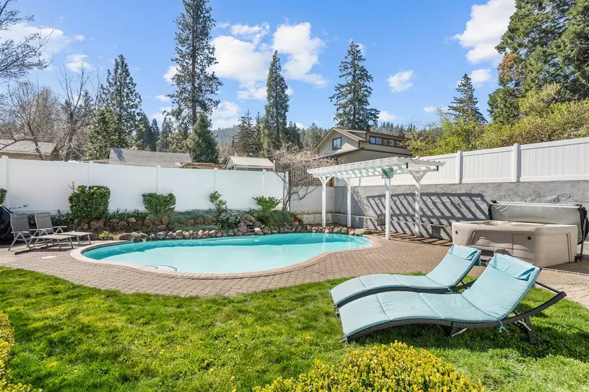 The Ashland Social | Entire Estate - Image 1