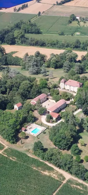 Domaine du Château de Beaulieu - 20 people - Image 1