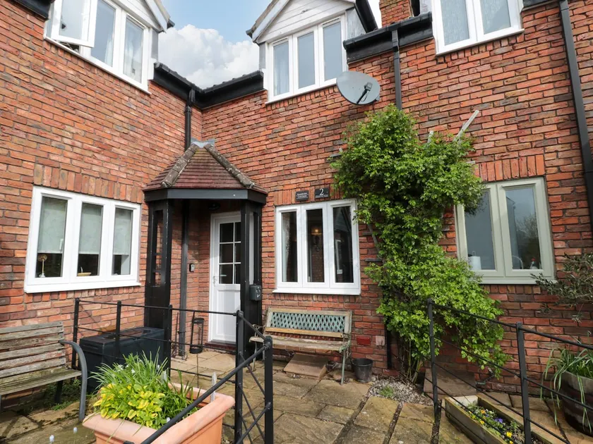 Ramblers Cottage - Image 1