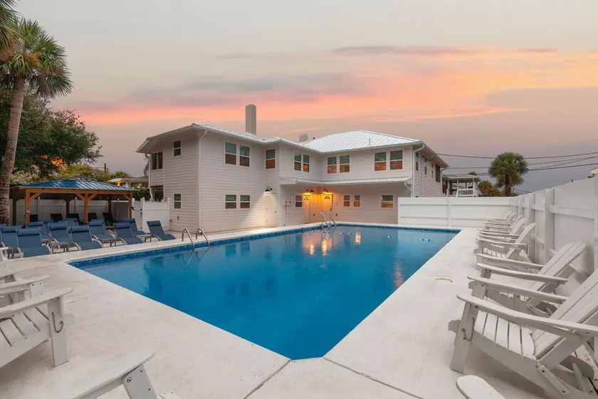Large Tybee Home for 28 Guests, Private Pool - Image 1