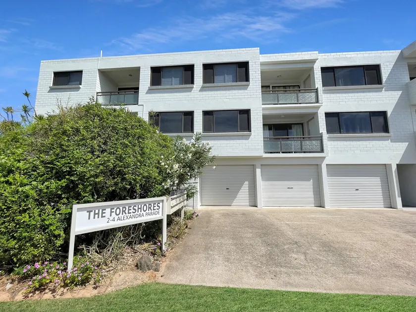 Two Bedroom Apartment - Unit 4 Foreshores - Image 1
