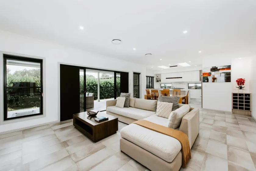The Top Spot - A Modern All-Season Retreat - Image 1