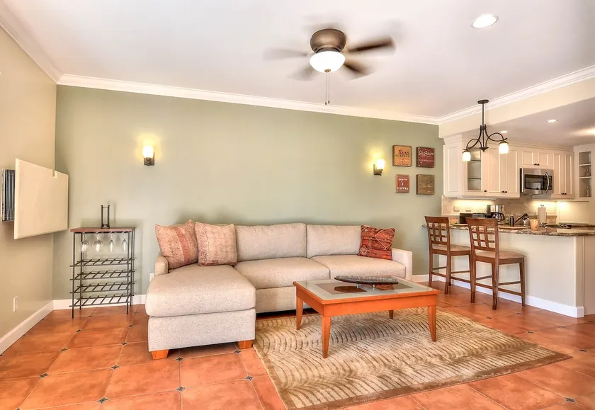 Smukt renoveret Condo, skridt til Omni Spa, Golf, Tennis, Chopra Center & Exclusive Building Pool - Image 1