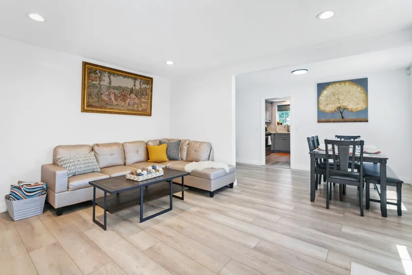 Azure Retreats • Pet-friendly • Tesla Charger - Image 1