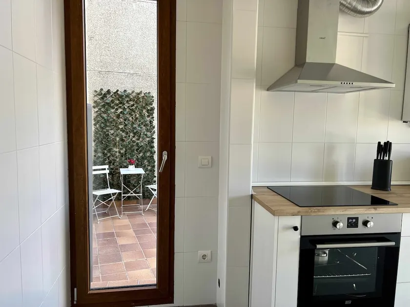 Almamater Salamanca, Family Apartment 1b - Image 1