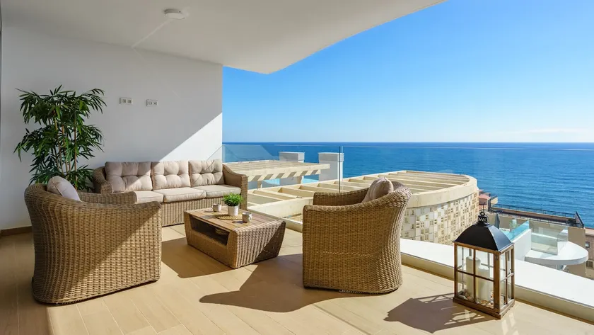 Exclusive Seaview Apt by Costarentals - Image 1