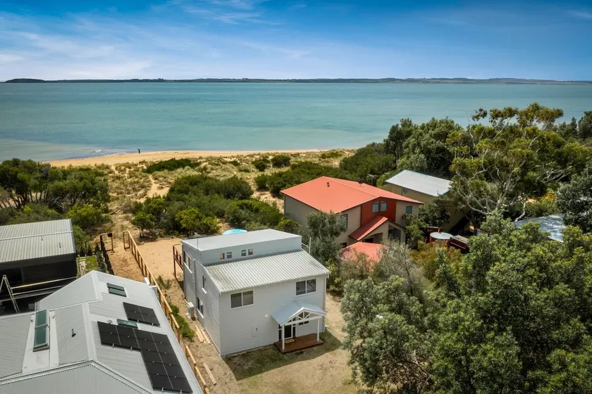 SilverTide Retreat - Image 1