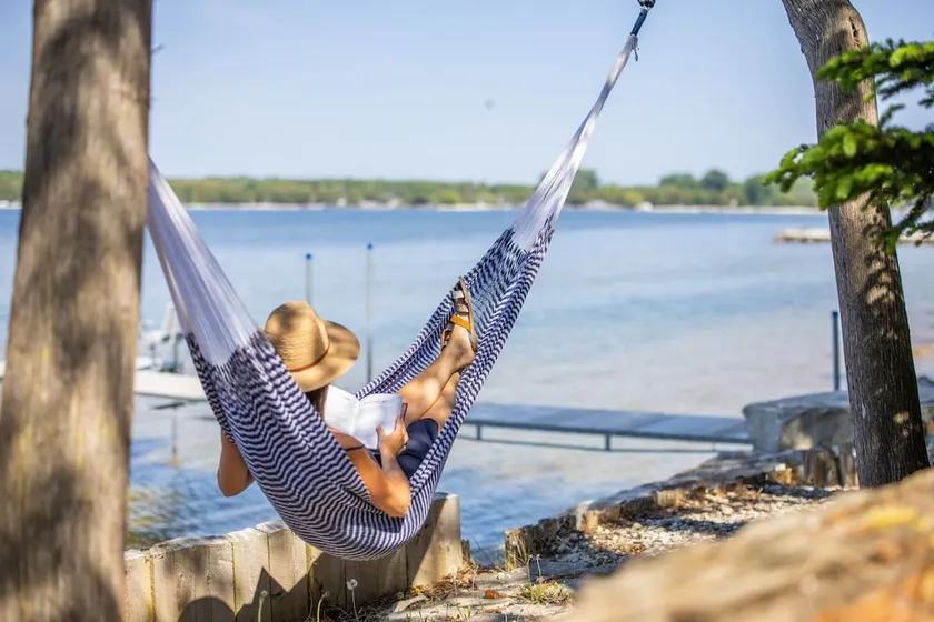 Stunning Waterfront Cottage | Private Dock + Hot T - Image 1