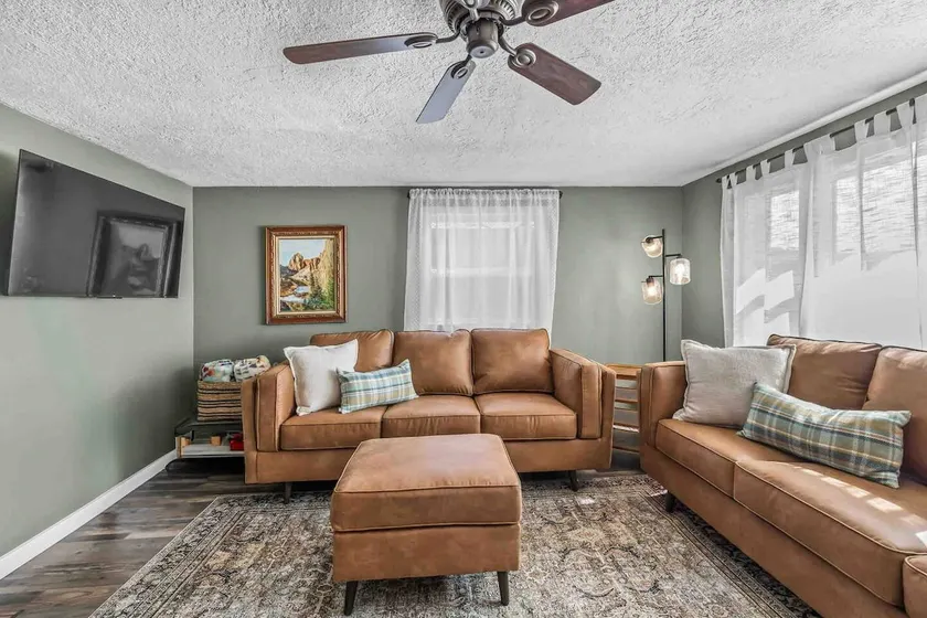 Court St. Cottage | Downtown Prineville - Image 1