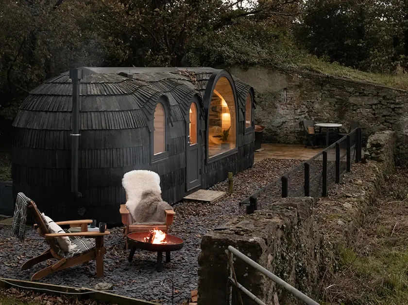 Luxury Eco Cabin with Sea Views - Image 1