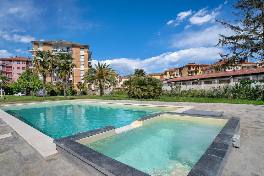 Il Gattino di Porto 4 - terrazzo piscina - Image 1