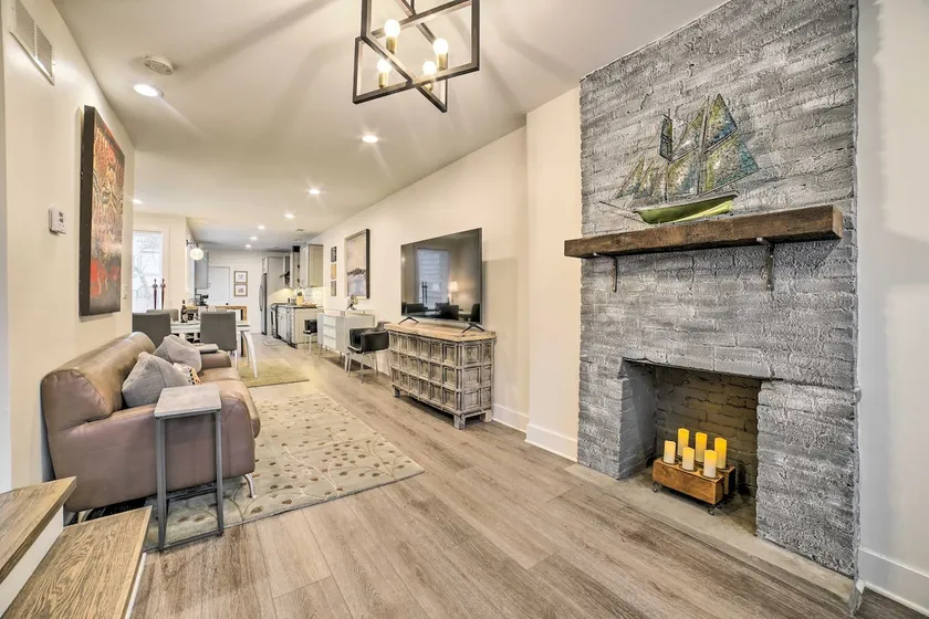 Pittsburgh Home: Walkable Location! - Image 1