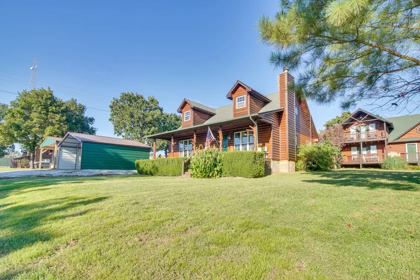 Incredible Log Home: 1 Mile From Lake Tenkiller - Image 1