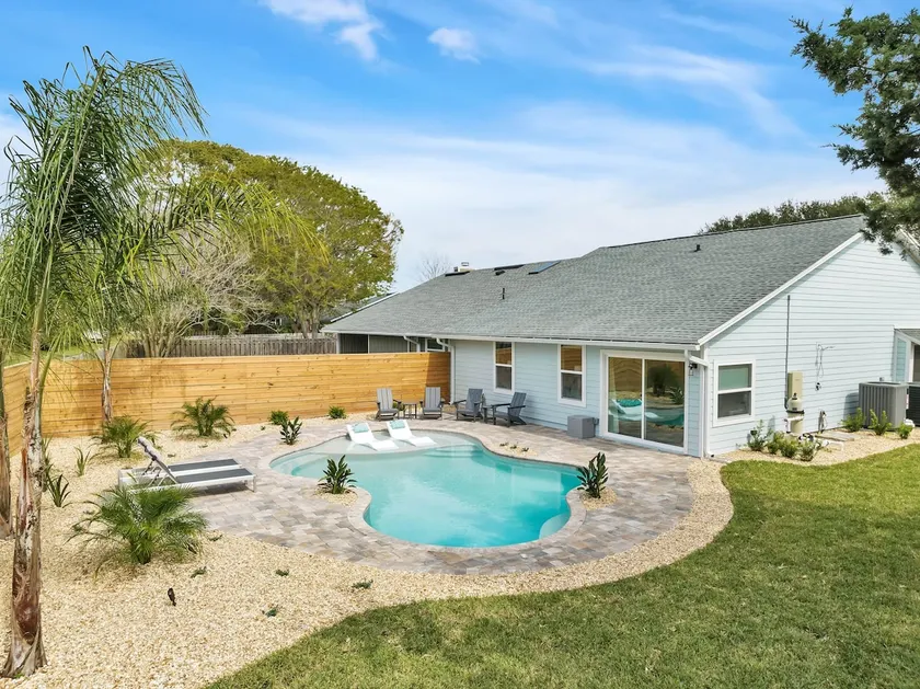 The Blue Oasis - 3/2 POOL Home S Jax Beach - Image 1
