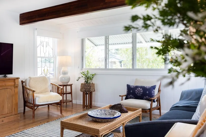 Miramar Coastal Cottage - Image 1