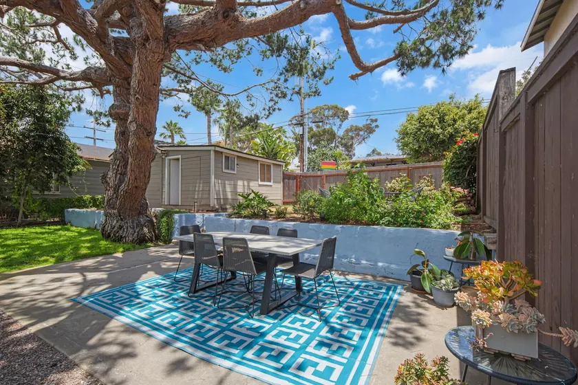 Sweet Clementine by the Sea- New Listing - Image 1