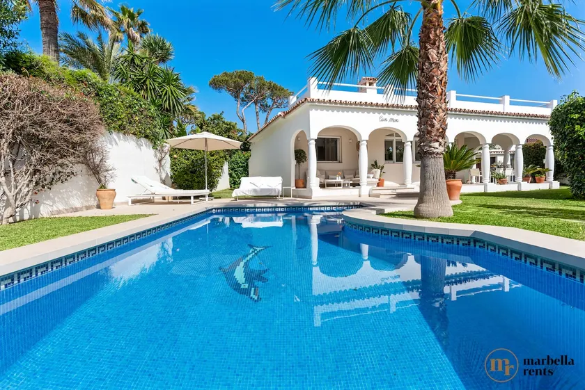 Beachfront Villa Casa Mosa | Ref. #32 - Image 1