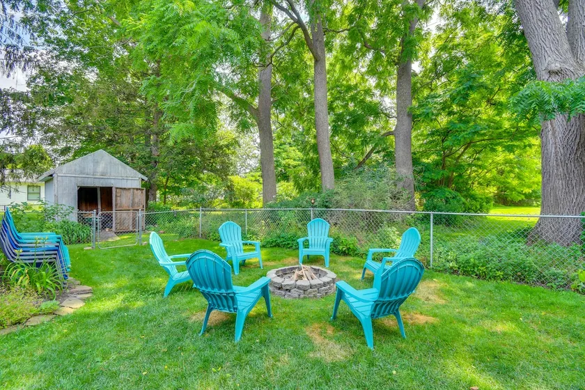 Sodus Point Home - Walkable to Beach! - Image 1