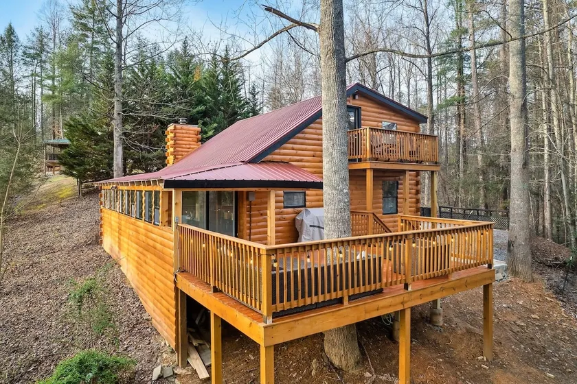 Smokey Acres Getaway - Image 1