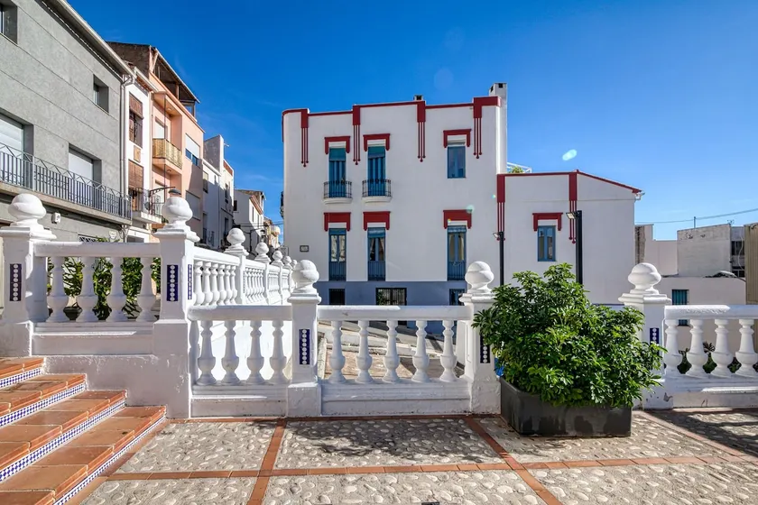 Casa Lola Callosa 10 - Image 1