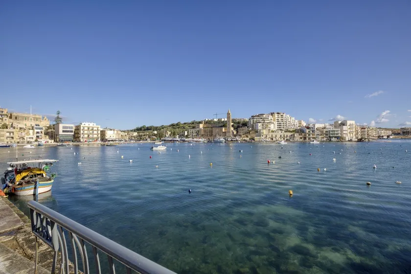 Beautiful modern ocean view apartment 3 bedrooms - Image 1