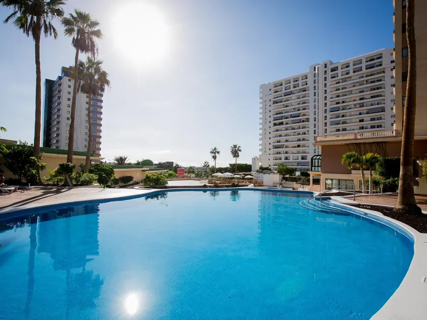 1215 Cozy apartment with Pool, Wifi Sea View - Image 1