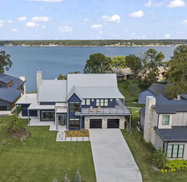 Unbelievable lake or golf course views from every room! - Image 1