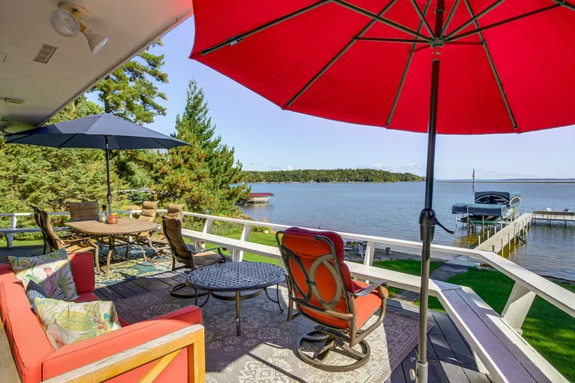 Waterfront Gull Lake w/ Dock: Family Friendly! - Image 1