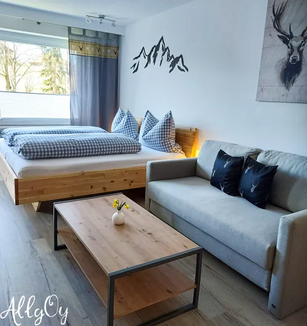 Absolutely quiet, beautiful apartment with wonderful mountain views and swimming pool - Image 1