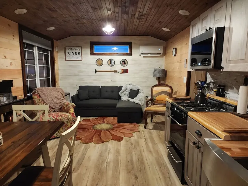Nauti River Cabin. Private and cozy - Image 1