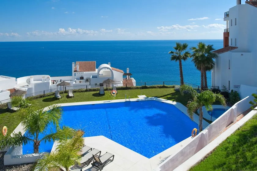 Carlota Calaceite Paradise - Image 1