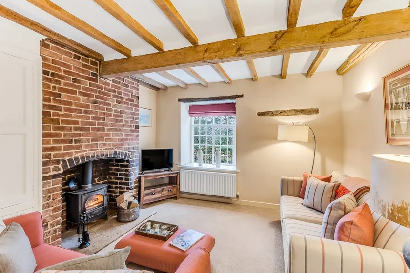 Brand Hill Cottage with Hot Tub - Image 1