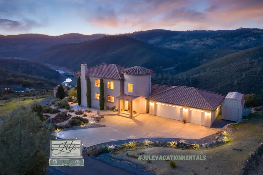 House In The Clouds - Image 1