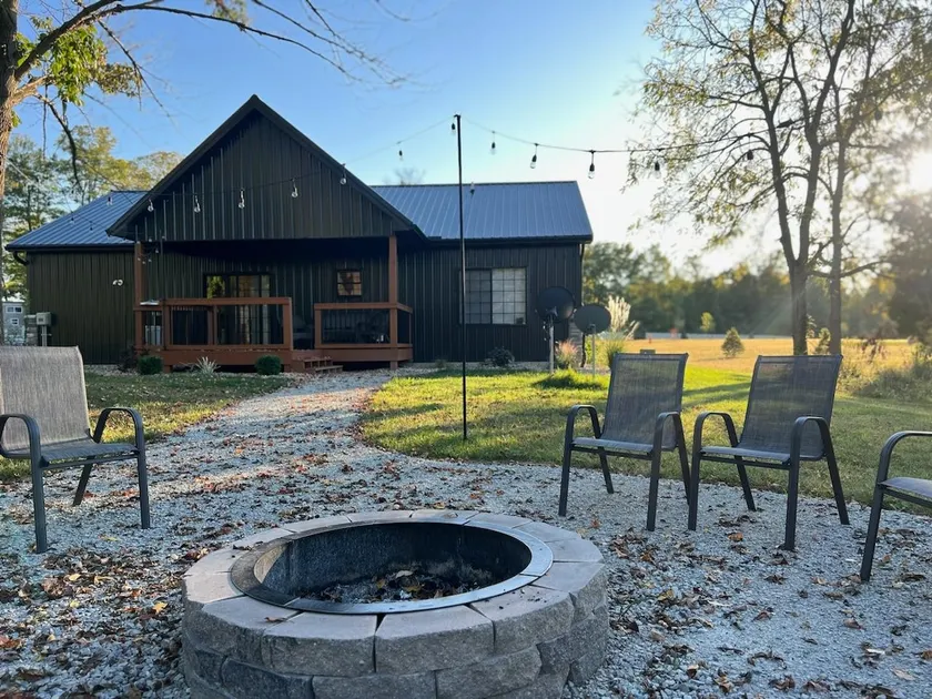 Stone Gate Lodge - Image 1