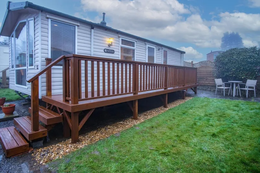 Ty Moselle 12 - 2 Bedroom Holiday Home - Amroth - Image 1