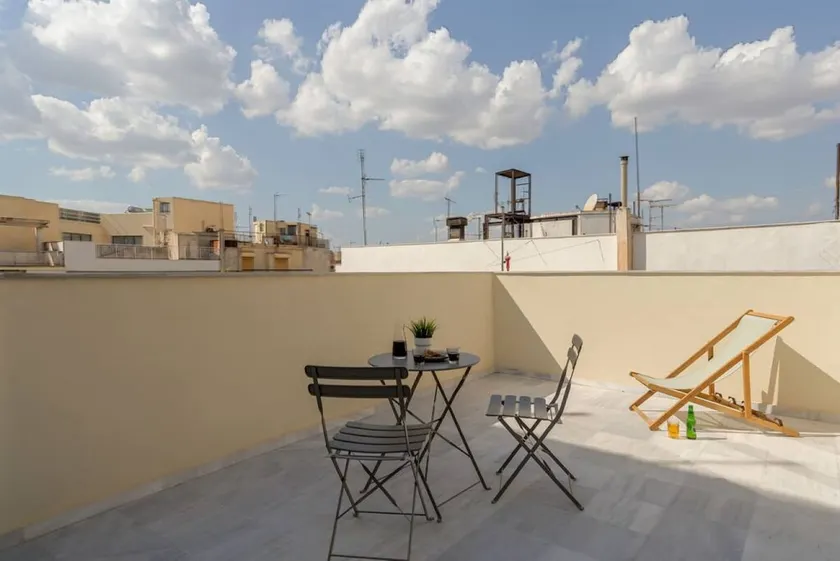 Mooeve Exarchia 10 - Charming Duplex with terrace - Image 1
