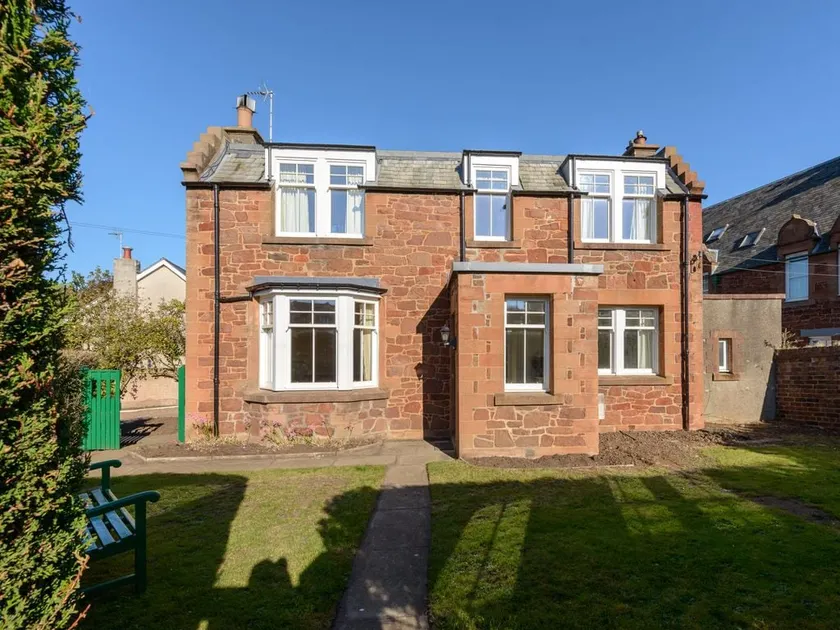 Glenconner Garden Cottage - Image 1