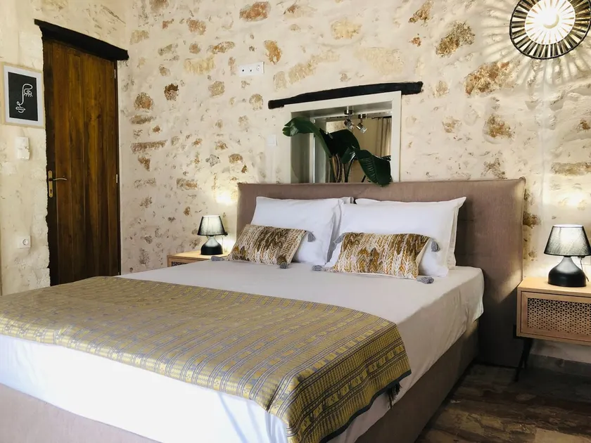 Gaia Luxury Room with private terrace - Image 1