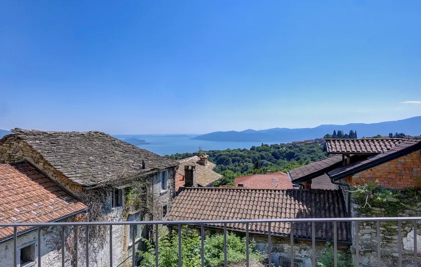 Cozy Home In Albagnano Di Bee With House Sea View - Image 1