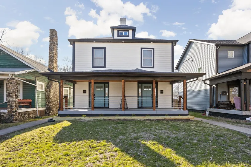 Modern Indy Escape | Sleeps 6 | Heart of the City - Image 1