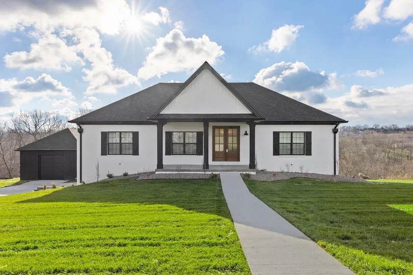 New Construction/ Close to Herrington Lake - Image 1