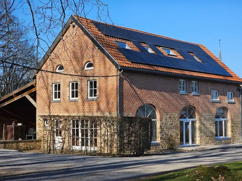 Holiday Home in Wallonie with Terrace - Image 1