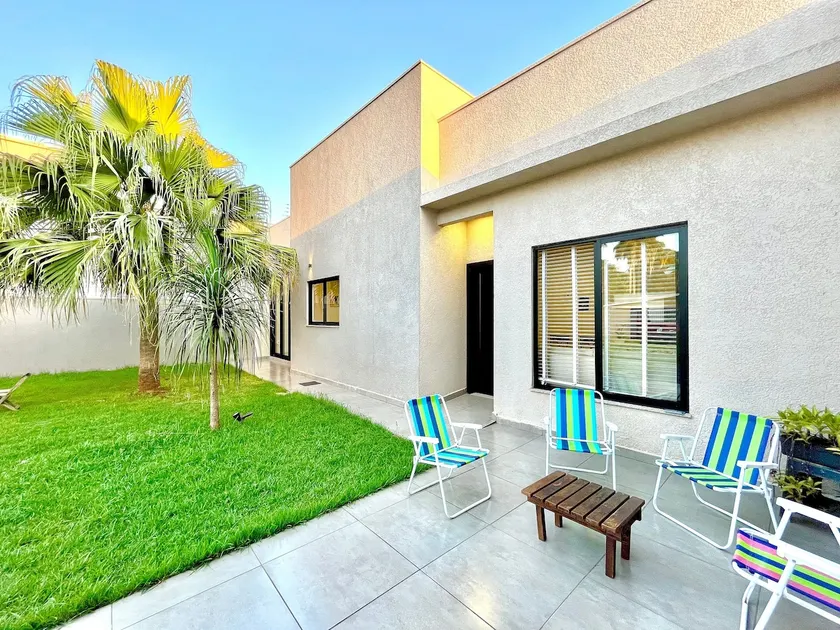 New House with large yard near the Falls and Downtown - Image 1