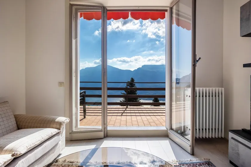 Appartamento vacanze con vista panoramica e balcone a Tremosine - Image 1