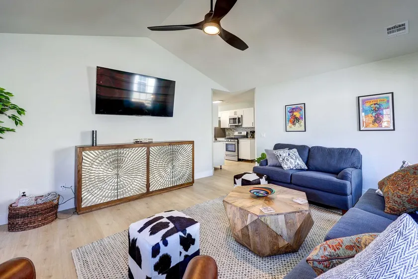 Chic Bentonville Home w/ Patio & Fire Pit! - Image 1
